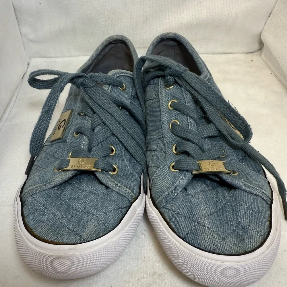 Guess stylish comfortable